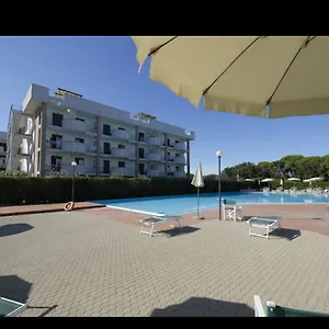 Con Piscina San Vincenzo